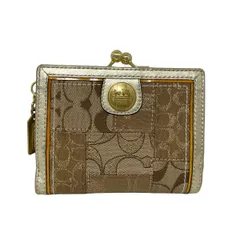 COACH(コーチ) 2つ折り財布 パッチワークシグネチャー ベージュ×ダークブラウン×ゴールド がま口 レザー