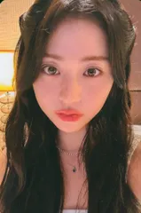 LE SSERAFIM ANTIFRAGILE YUNJIN トレーディングカード