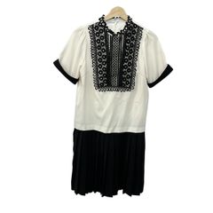 Item thumbnail for item 2aca5b9b-fd52-4563-808e-f1e35cd40831