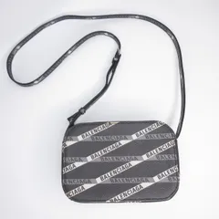 バレンシアガ BALENCIAGA エブリデイ カメラバッグ ショルダーバッグ