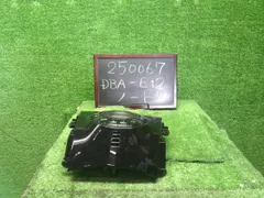 【中古】ノート DBA-E12 エアコン AC スイッチパネル 27500-3VS0B 自社品番250067 KH3