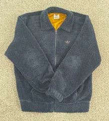 アディダス ネイビー フリース ジャケット