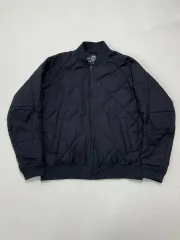 ユニクロ ホワイトマウンテニアリング リサイクルド 軽量 ダウン L