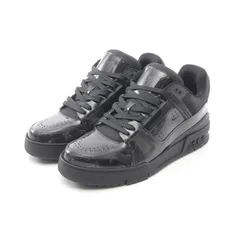 LOUIS VUITTON ルイ・ヴィトン LVトレイナーライン モノグラム スニーカー