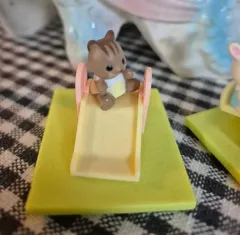 シルバニアファミリー 赤ちゃん すべり台 ぬいぐるみ