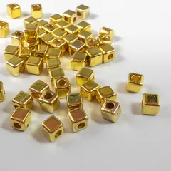 ＊100個＊ プラスチックビーズ スクエア 3mm ゴールドカラー ビーズ パーツ ハンドメイドパーツ bz310