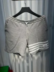 トム・ブラウン コットン オートマン リップ 四本サイドライン トレーナー パンツ ハーフパンツ グレー