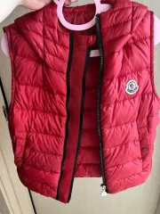 モンクレール キッズ ダウンベスト 6Y