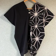 s89 【sato】 手染め & ハンドメイド 一点物 四角衣 鯉口シャツ風 Vネック タートルネックと好相性 アウターからチラ見えでおしゃれ♫ S M Lサイズ フリーサイズ 浴衣風 着物風 雪花絞りお洋服 有松鳴海絞り と同技法 黒 ブラック 新品 綿