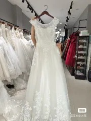 ウェディングドレス 在庫整理 出品