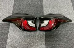 トヨタ ヤリス 純正 LED テールランプ 左右セット KOITO K0-10 - メルカリ
