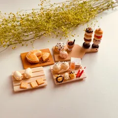 peach様専用ページ　樹脂粘土ミニチュアパン・スイーツ・フード