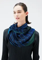 2025年最新】pleats please スカーフの人気アイテム - メルカリ