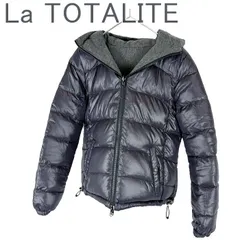 La TOTALIT<!-利用不可文字-!> ラ トータリテ ダウンジャケット リバーシブル グレー ウールのサムネイル