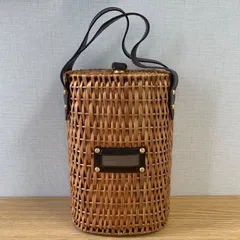 FENDI カゴバッグ　バスケット大 FENDI（かごバッグ/ストローバッグ）のフリマアイテム一覧