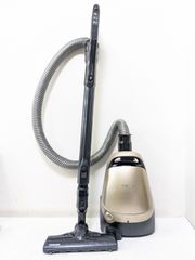 Item thumbnail for item bcae884b-470e-410e-bf9f-542e299cf840