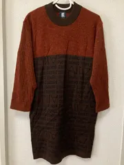 美品　長袖ニットワンピース　ひざ丈　オレンジ×ダークブラウン   M