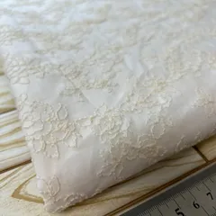 縦100cm×横95cm 刺繍生地