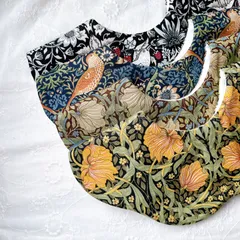 ウィリアム・モリス まんまるもくもくスタイ