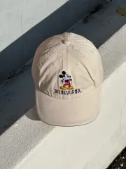 M ディズニーランド ミッキーマウス ロゴ ベージュ ベースボールキャップ 帽子