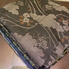 まとめ売り】正絹大島紬7枚 リメイク素材 ハンドメイド向け - メルカリ