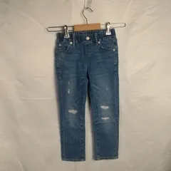 M1-02353【Kids】UNIQLO(ユニクロ) 長ズボン ダメージジーンズ 男の子 (S:120相当) / 紺 表、右側すね部分汚れ有 K