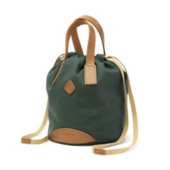 プラダ PRADA ハンドバッグ 巾着型 ナイロン カーキ ベージュ - メルカリ