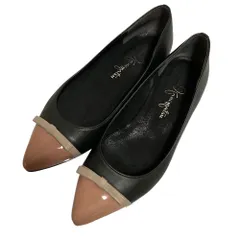 美品 GINZA Kanematsu 銀座かねまつ リボンモチーフ バイカラー ポインテッドトゥ フラットシューズ パンプス 23cm ブラック レディース 古着 中古 USED