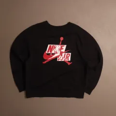 ナイキ ジョーダン バックプリント スウェットシャツ A1098