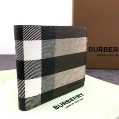 441 送料込み！ 未使用品 BURBERRY 二つ折り札入れ チェック 箱付き