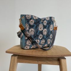 再販▪︎ミナペルホネン▪︎ハンドメイド▪︎2way マールバッグ - メルカリ