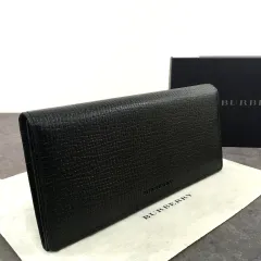 58 送料込み！ 未使用品 BURBERRY 長財布 ブラック 牛革 ノバチェック 箱付き