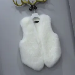 ベスト ファーベスト フェイクファー 毛皮ベスト レディース アウター 羽織り チョッキ タンクトップ ノースリーブ ショート丈 もこもこ ふわふわ 暖かい きれいめ フォーマル パーティー