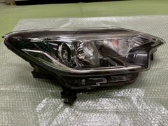 ライズ A201系右ヘッドランプユニット 品番：81110-B1710 - メルカリ