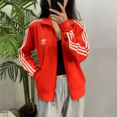 アディダス ジャージ 赤 トラックジャージ まだ出品されていません