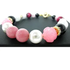 ★バラ＆ピーチピンクストーン＆パールブレスレット２個セット【バラ型ビーズ１１ｍｍ、ピーチピンクストーン１０ｍｍ珠、パールビーズ１０ｍｍ珠】※ニューホックタイプ 内径：約１６.０ｃｍ ※クマのチャームと巾着袋付き♪