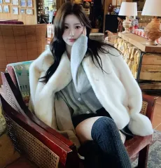 (海外配送)アイボリー/ベージュ ラウンドネック ファー ジャケット コート