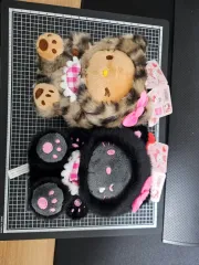 ブラックハローキティ タンニング Kitsch キーホルダー 出品 (1点購入可能)