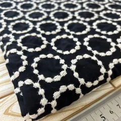 縦100cm×横95cm 刺繍生地