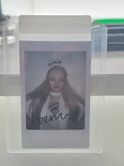 FIFTY FIFTY（フィフティーフィフティー）キーホルダー サイン入り チェキ ポラロイド