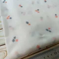 縦100cm×横95cm 刺繍生地