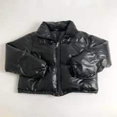 ブラック 光沢 ショートダウン