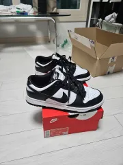 ナイキ ダンク ロー レトロ ブラック ホワイト