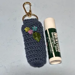 ハンドメイド】ダークネイビー×花ビーズ　リップケース　編み物