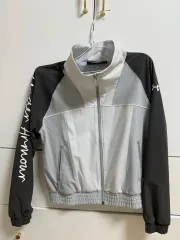 UNDER ARMOUR アンダーアーマー ウインドブレーカー (ジップアップ)