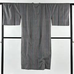 【美品】 道行 身丈125.5cm 裄丈65.5cm M 和装コート 角衿 紬地 縞 花 青灰色 正絹 秀品 【中古】