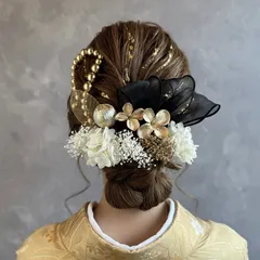 ボールチェーン入りブラックゴールド髪飾り　和装　成人式