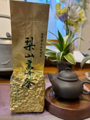 【台湾好茶】頂級 梨山高冷茶 一番茶 手摘み 青心烏龍茶 頂級品 1心2葉のサムネイル