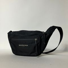 BALENCIAGA バレンシアガ ボディバッグ 533009 - メルカリ