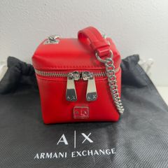 AVIREXアビレックスバーシティーハートチェーンバッグ レッド ハート 